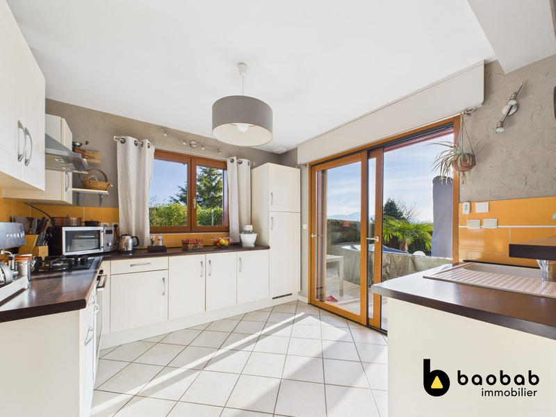 Maison - 120 m² - 4 pièces