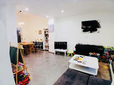 Maison de ville - 145 m² - 7 pièces