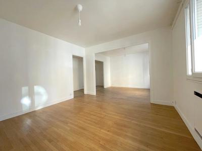 Appartement - 96 m² - 4 pièces