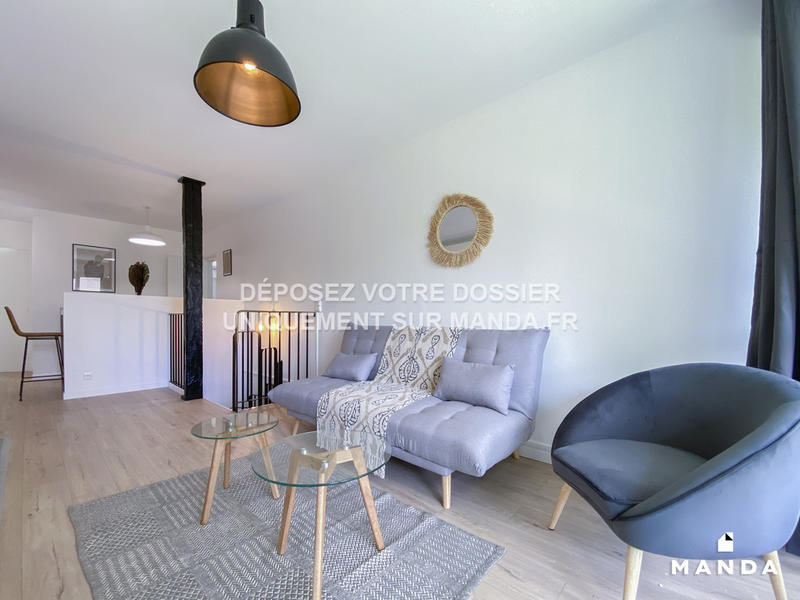 Chambre - 9 m² - 5 pièces