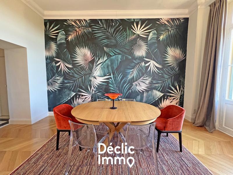 Appartement - 107 m² - 3 pièces