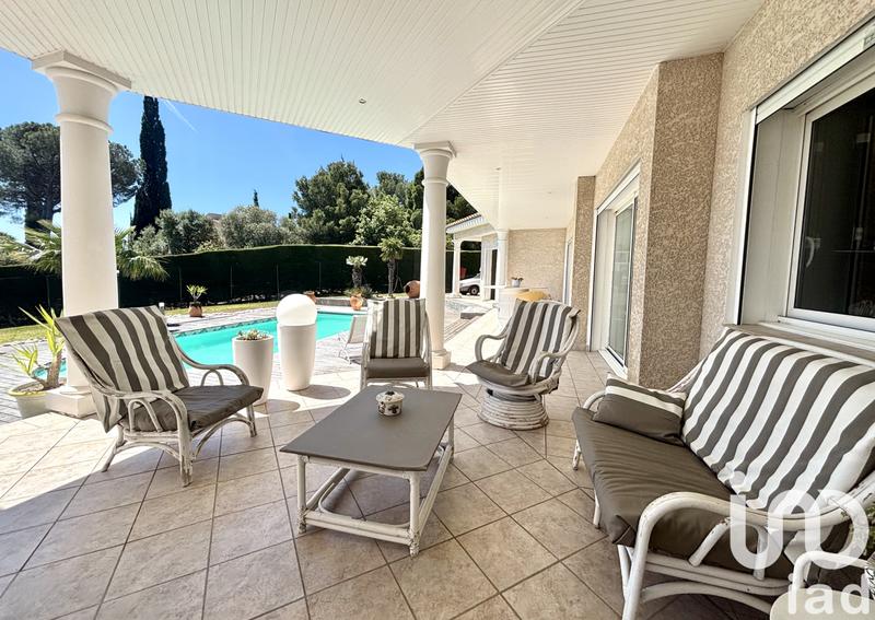 Maison de maîtres - 216 m² - 6 pièces