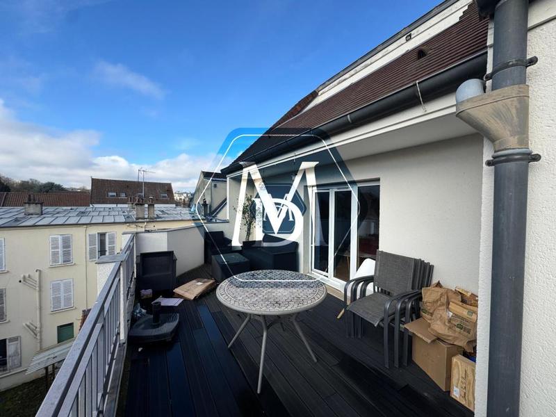 Appartement - 84 m² - 4 pièces