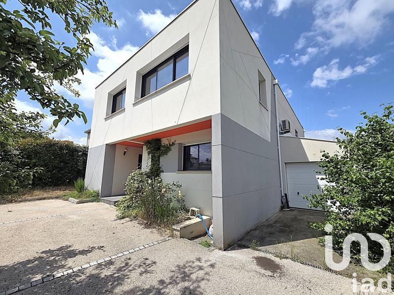 Maison - 169 m² - 5 pièces