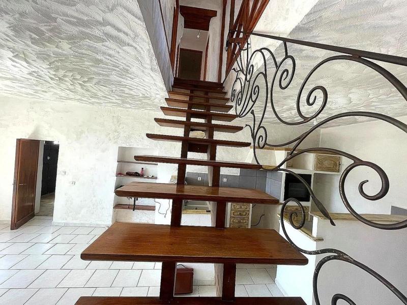 Maison de ville - 80 m² - 4 pièces