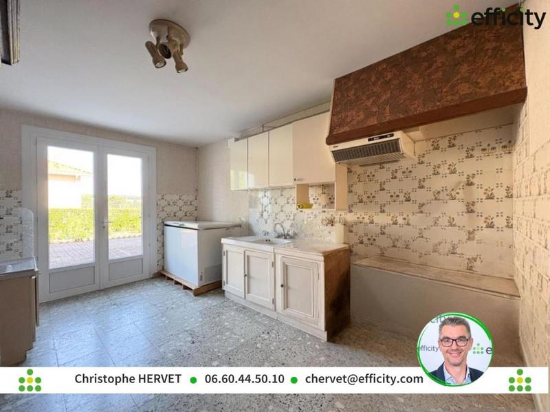 Maison - 263 m² - 8 pièces