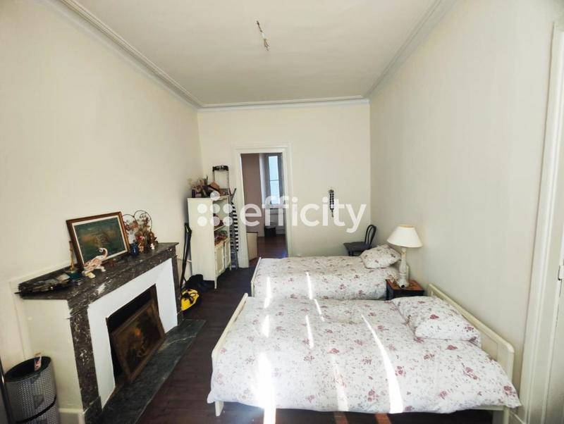 Appartement - 121 m² - 4 pièces