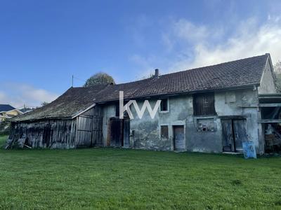 Corps de ferme - 340 m² - 5 pièces
