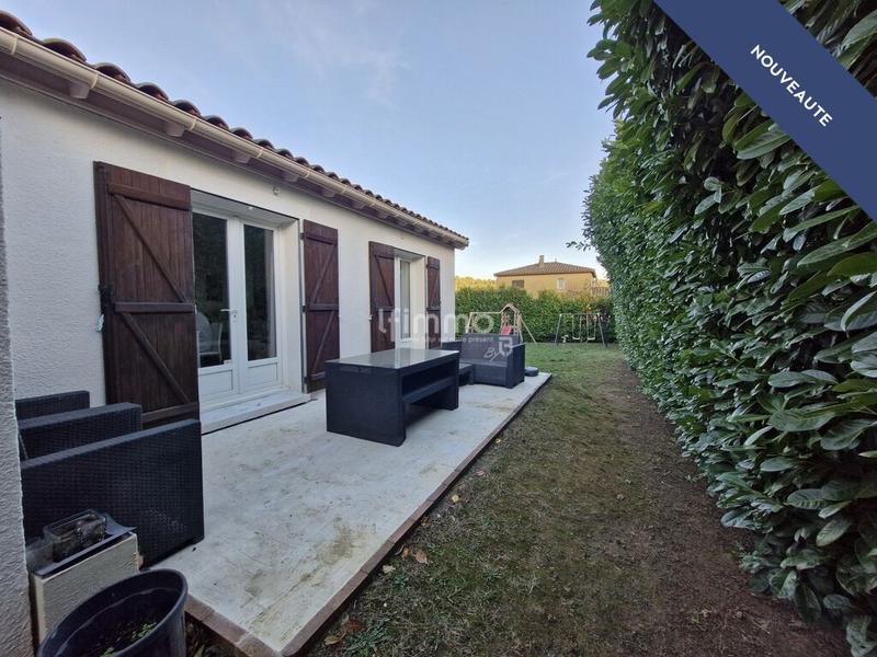 Maison - 90 m² - 4 pièces