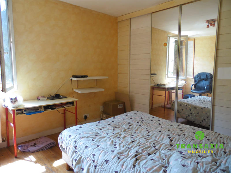 Maison contemporaine - 209 m² - 10 pièces