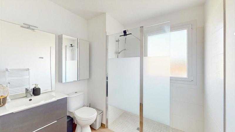 Maison - 101 m² - 4 pièces