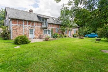 Maison de domaine équestre - 236 m² - 9 pièces