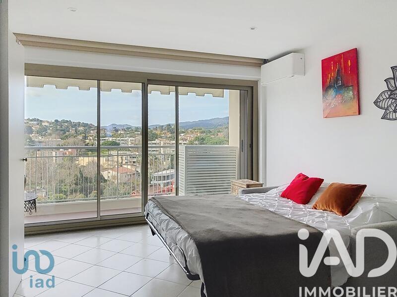 Appartement - 75 m² - 3 pièces