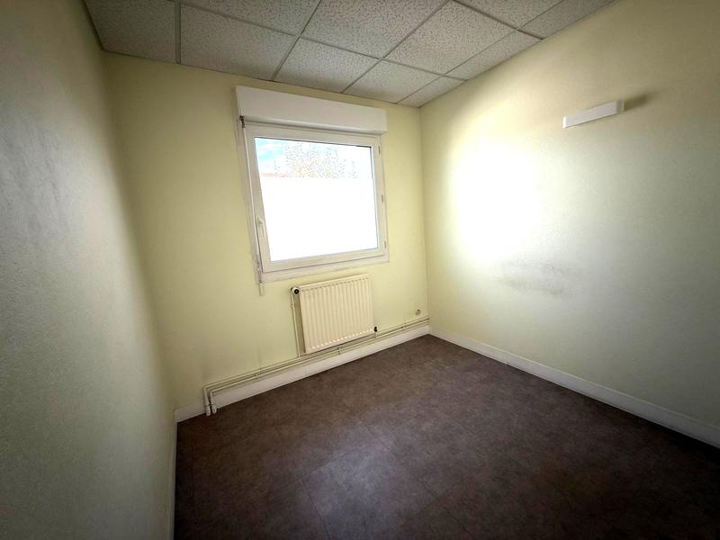 Local commercial - 200 m²