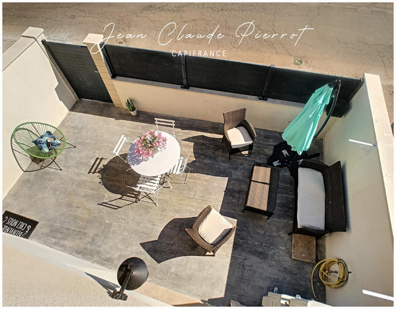 Maison - 93 m² - 4 pièces