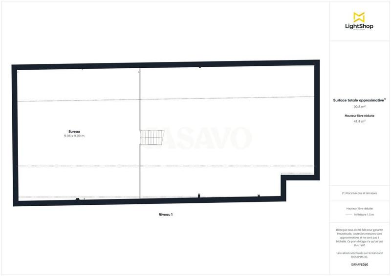 Local commercial - 683 m²