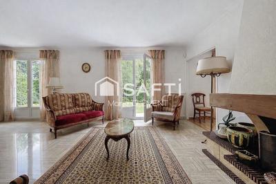 Maison - 141 m² - 5 pièces