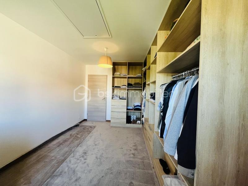 Maison - 144 m² - 6 pièces