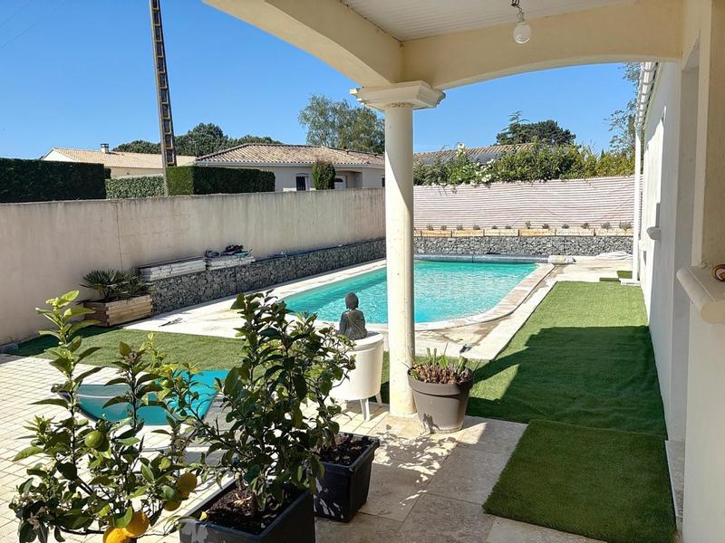 Maison - 140 m² - 5 pièces