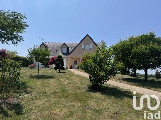 Maison - 205 m² - 7 pièces