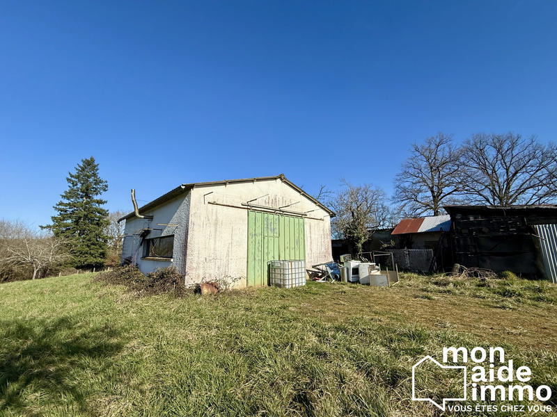 Maison - 180 m² - 4 pièces