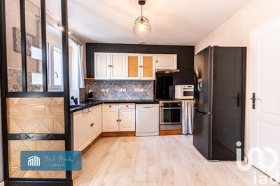 Maison de ville - 122 m² - 5 pièces