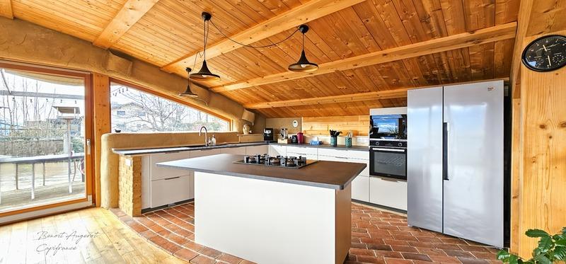 Maison - 161 m² - 7 pièces