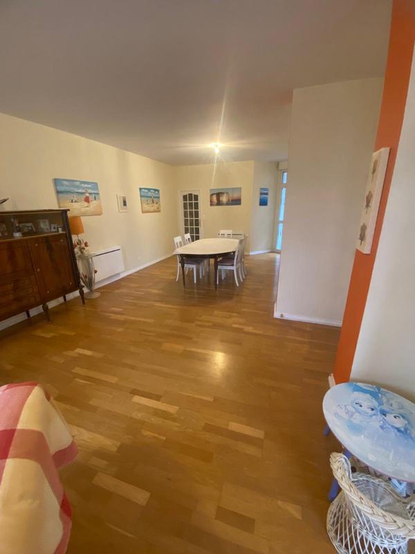 Appartement - 148 m² - 5 pièces