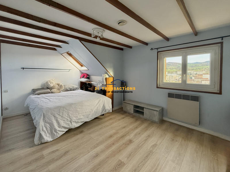 Maison - 144 m² - 5 pièces