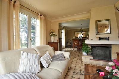 Maison - 125 m² - 6 pièces