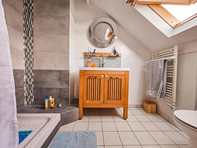 Maison - 90 m² - 6 pièces