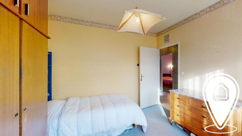 Maison - 166 m² - 7 pièces