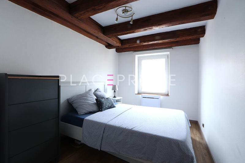 Appartement - 80 m² - 3 pièces