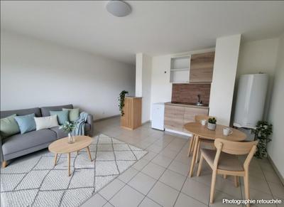 Studio - 28 m² - 1 pièce