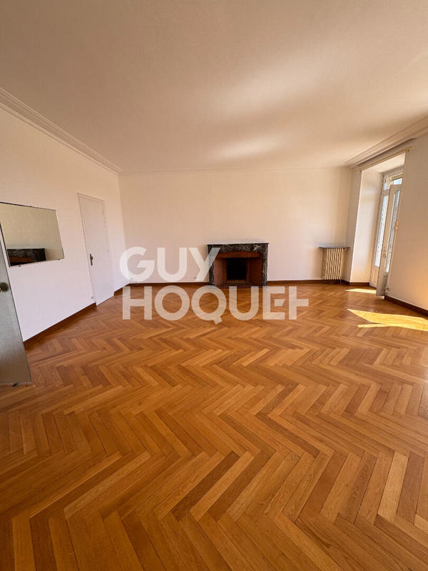 Appartement - 126 m² - 4 pièces