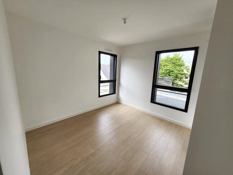 Maison contemporaine - 140 m² - 6 pièces