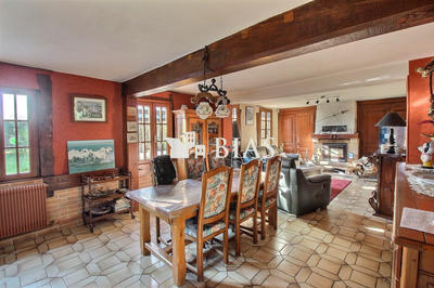 Maison - 160 m² - 6 pièces