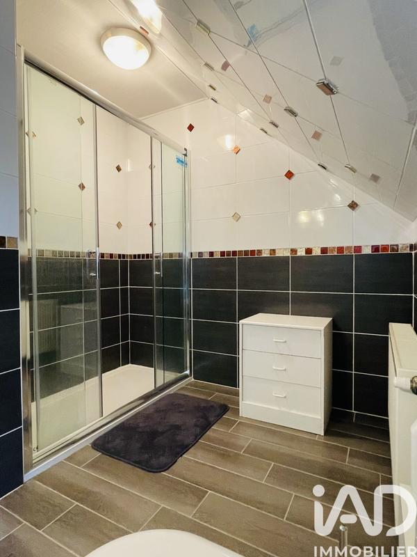 Maison de village - 87 m² - 5 pièces