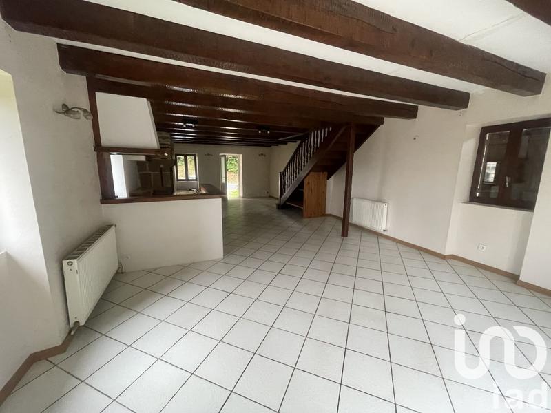 Maison - 230 m² - 8 pièces