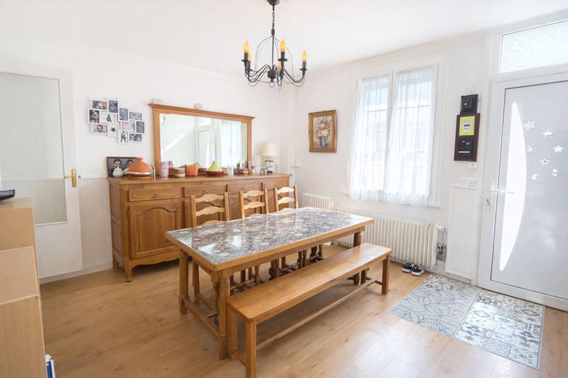 Maison - 120 m² - 6 pièces