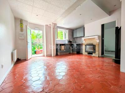 Maison - 56 m² - 3 pièces