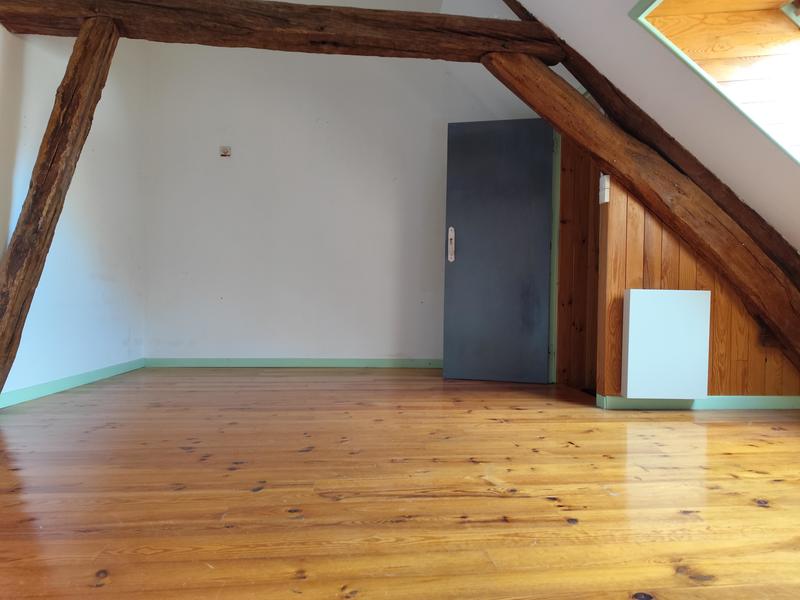 Maison - 1 m² - 4 pièces