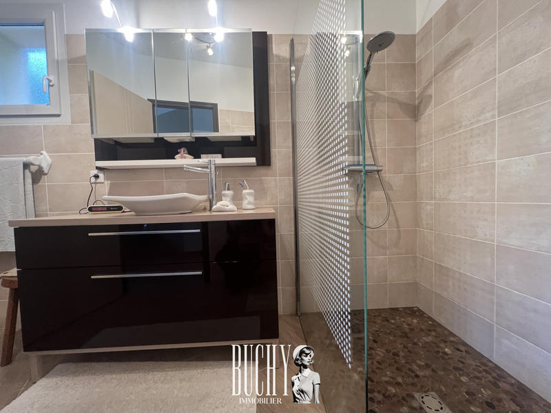 Maison - 145 m² - 6 pièces