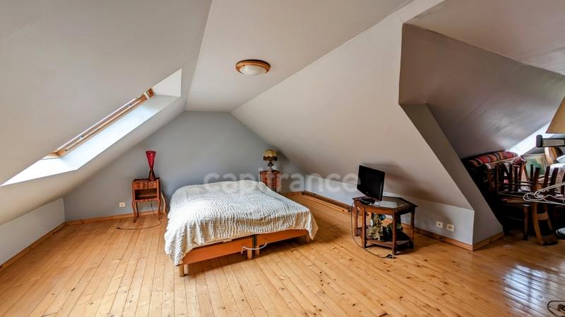 Propriété - 150 m² - 7 pièces