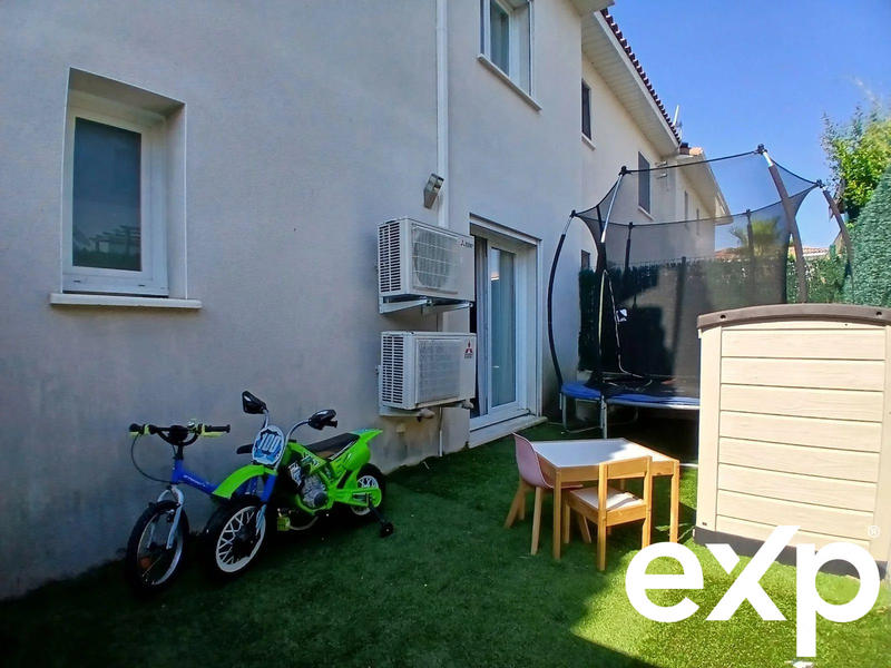 Maison - 90 m² - 4 pièces