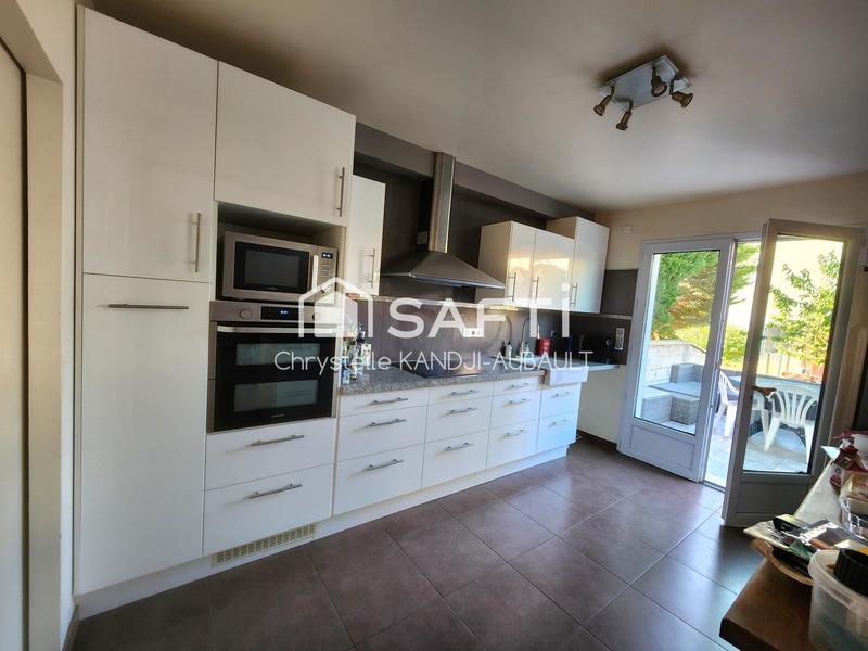 Maison - 133 m² - 6 pièces