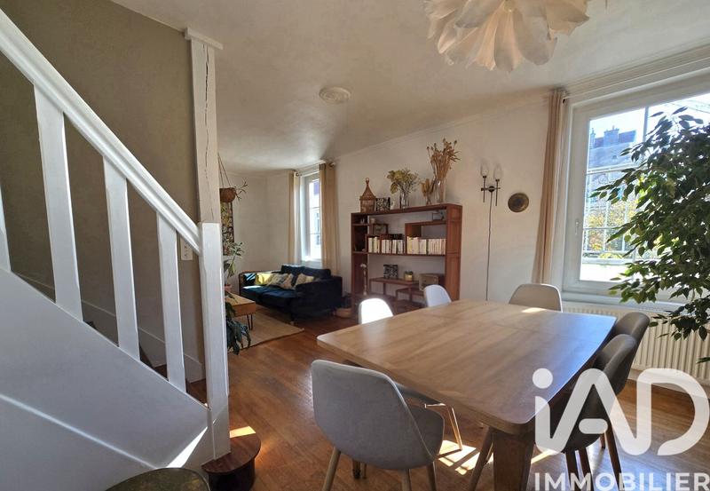 Maison - 111 m² - 6 pièces