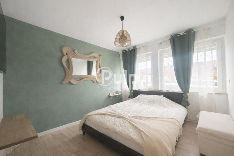 Maison - 83 m² - 4 pièces