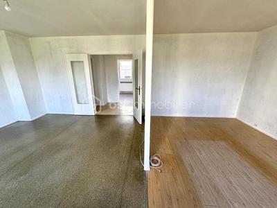 Appartement - 67 m² - 4 pièces