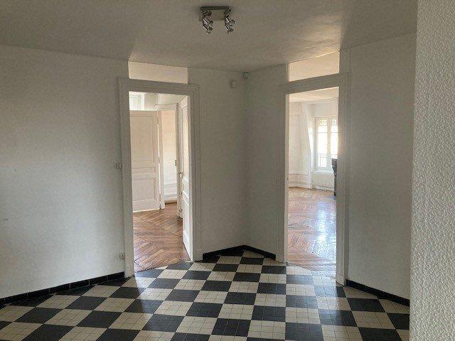 Appartement - 147 m² - 5 pièces